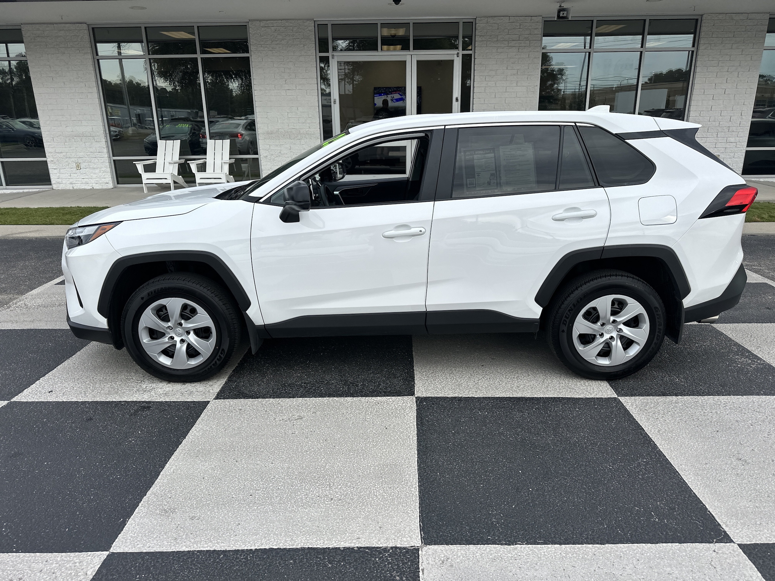 2025 Toyota RAV4