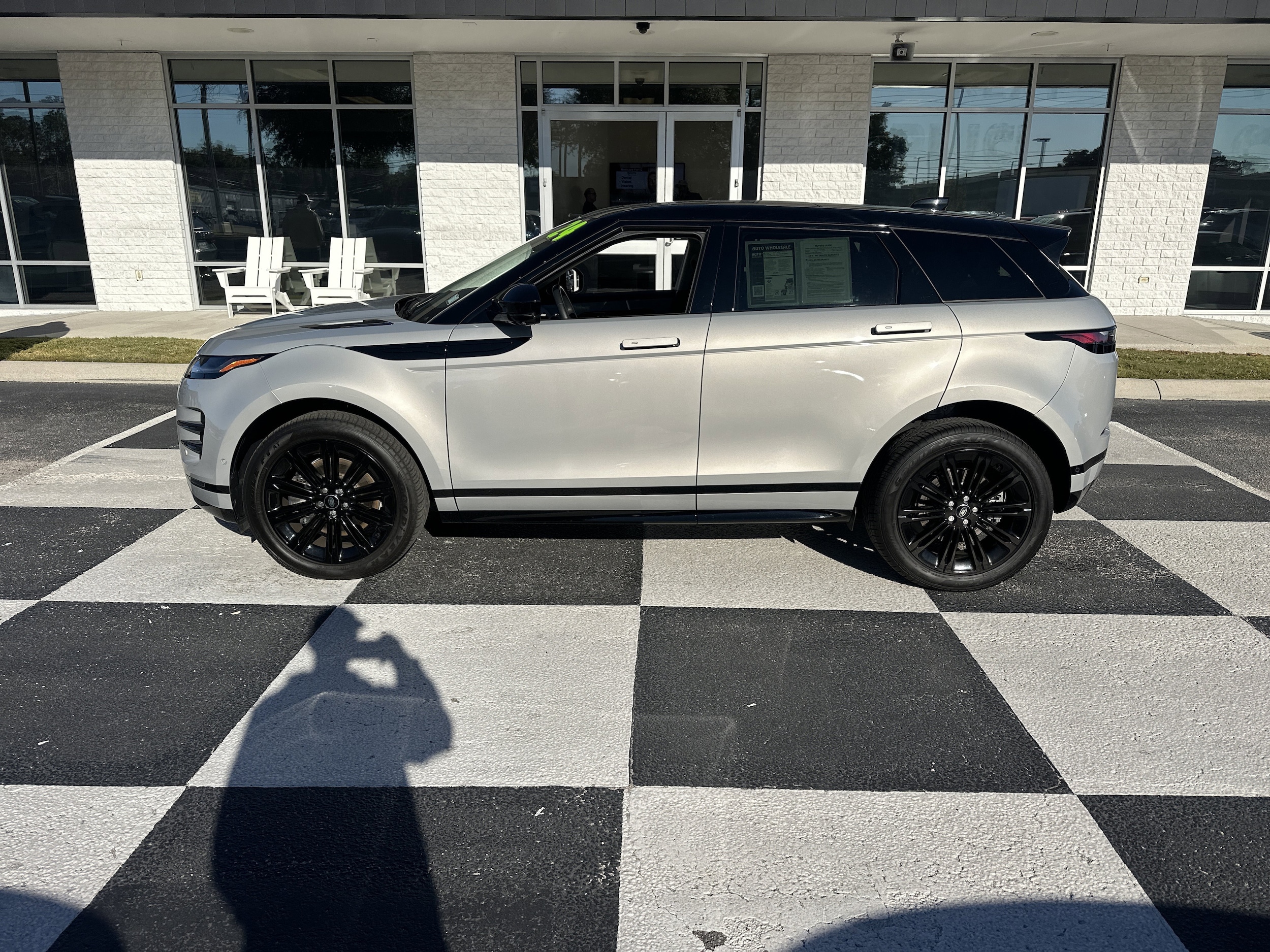 2024 Land Rover Range Rover Evoque Dynamic SE