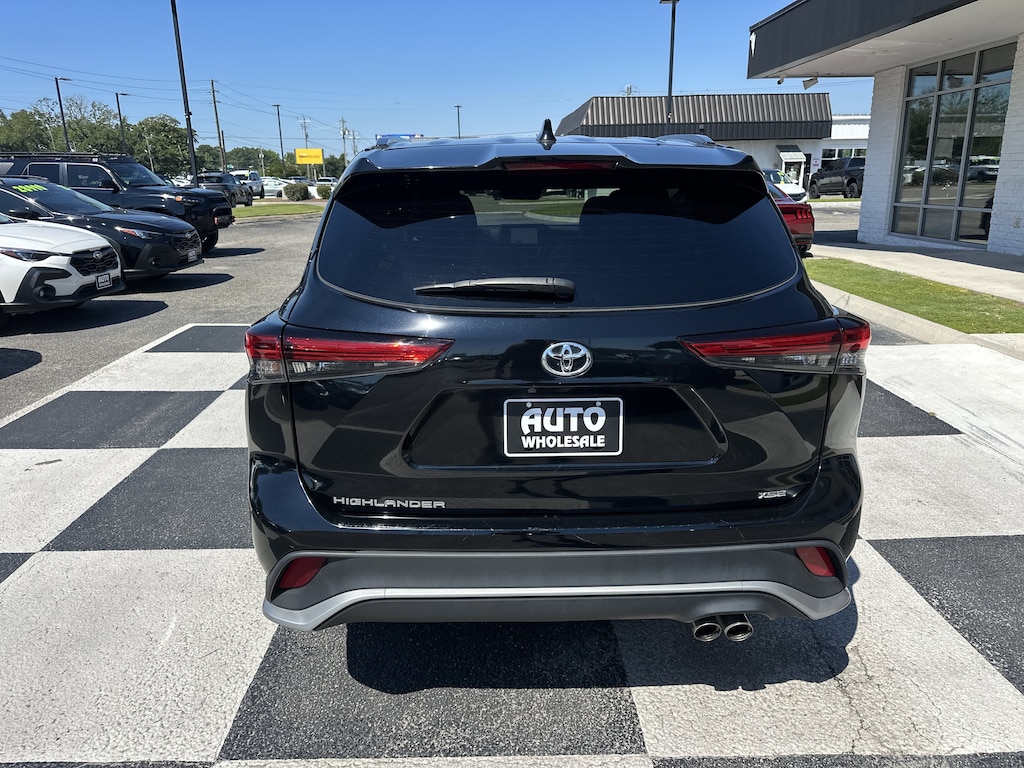 Used 2023 Toyota Highlander XSE SUV
