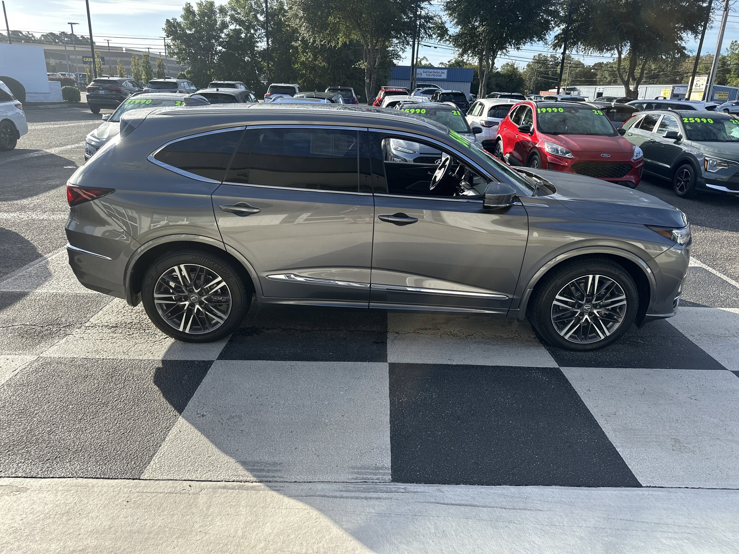 2026 Acura MDX SH-AWD Advance photo 3