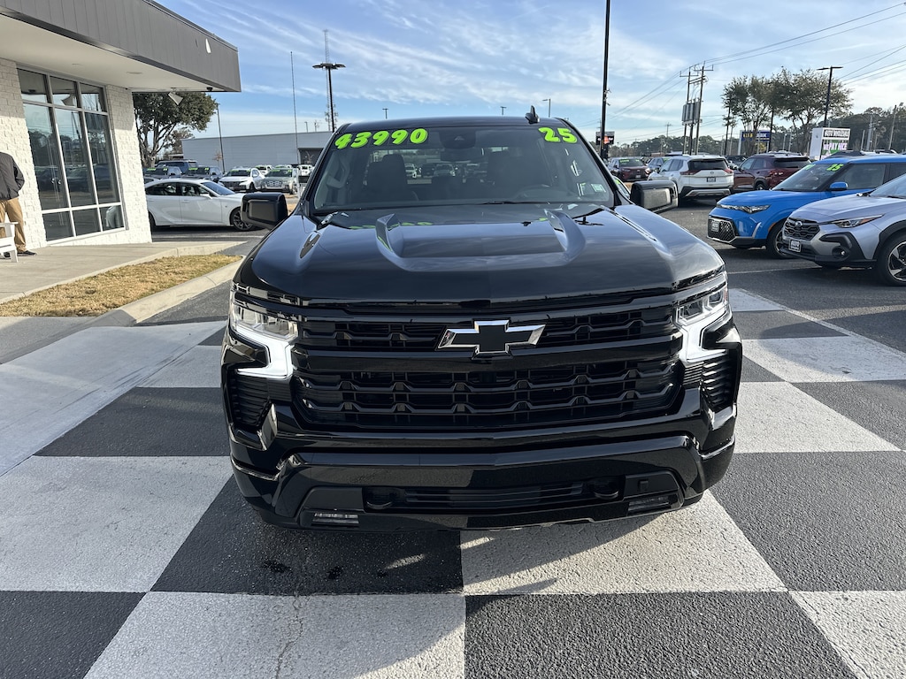 Used 2025 Chevrolet Silverado 1500 RST Truck Crew Cab