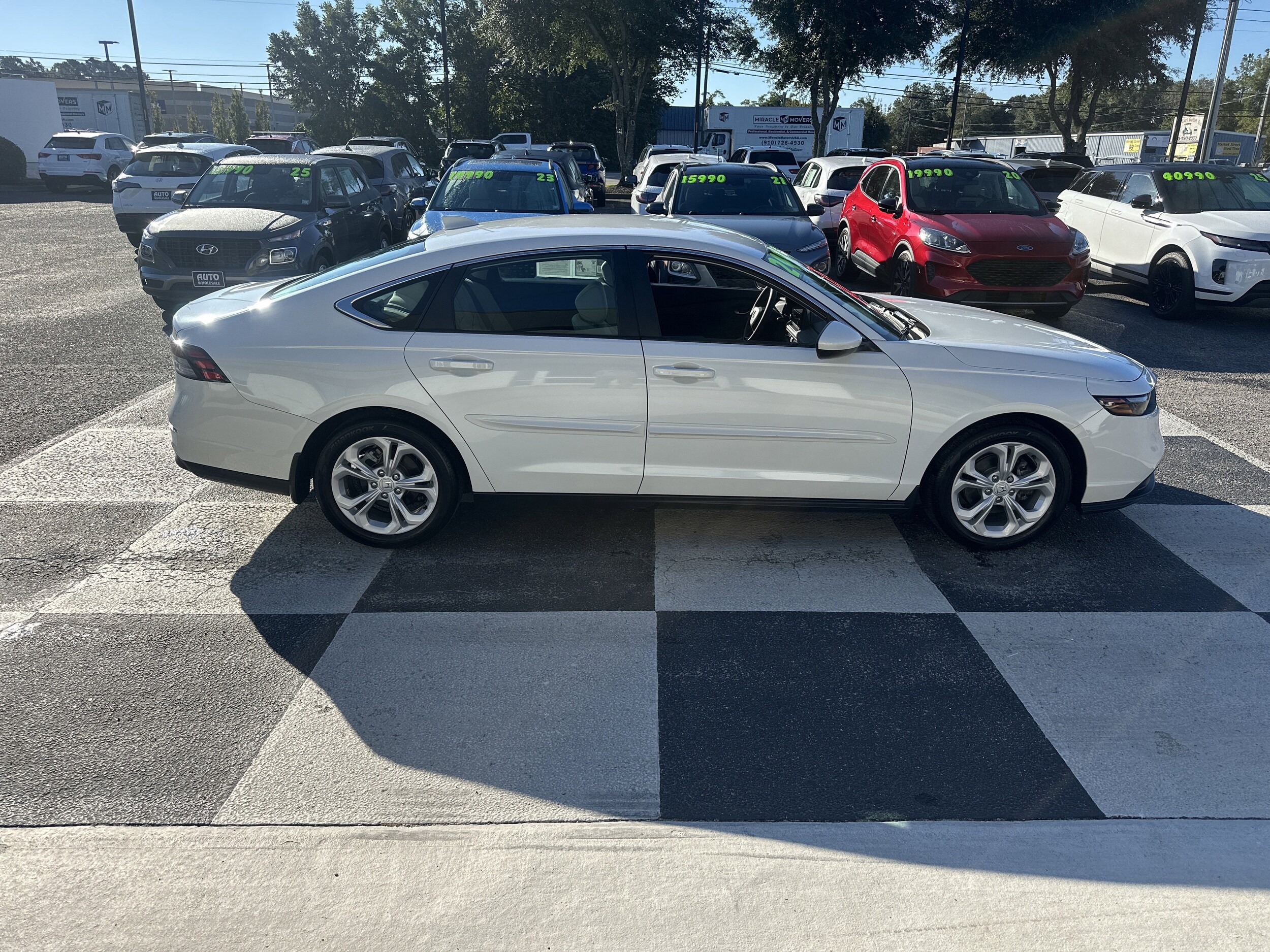 2023 Honda Accord LX photo 2