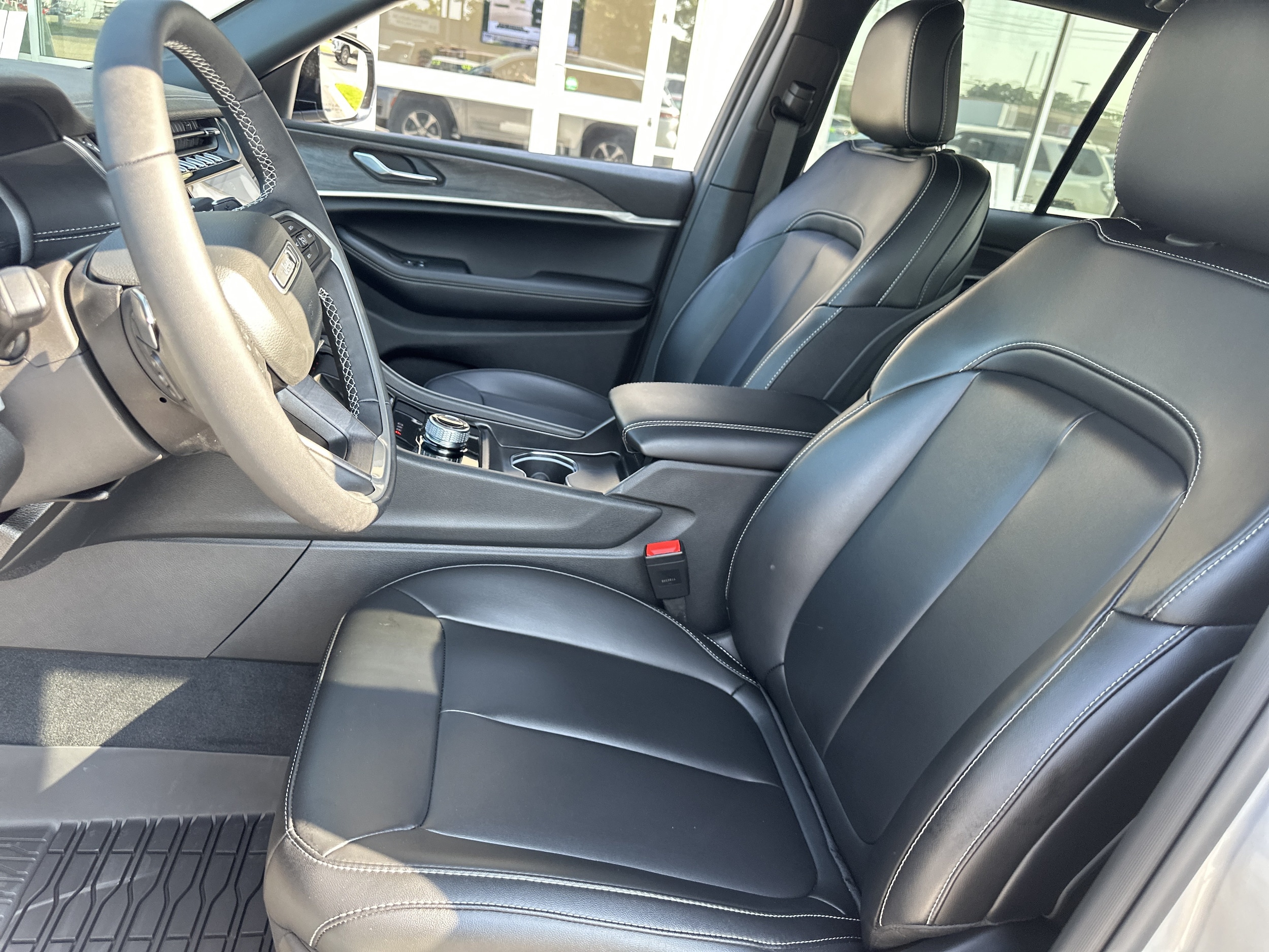 2025 Jeep Grand Cherokee Limited - Photo 11
