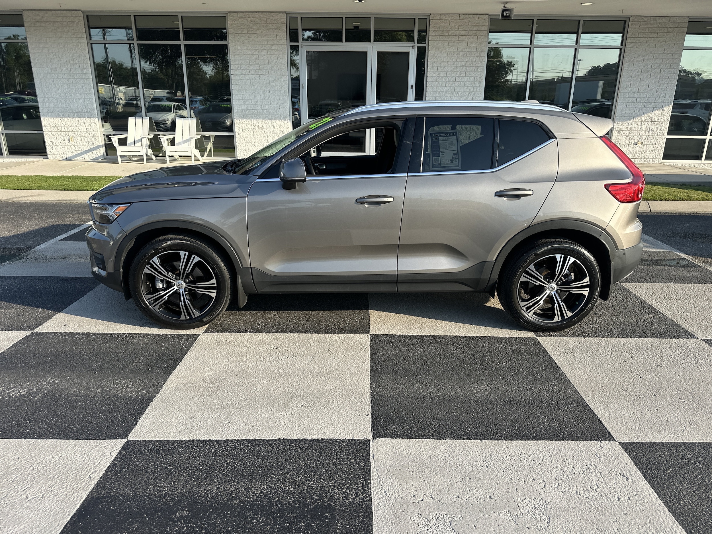 2021 Volvo XC40 Inscription