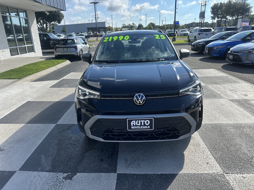 Used 2025 Volkswagen Taos 1.5T S SUV