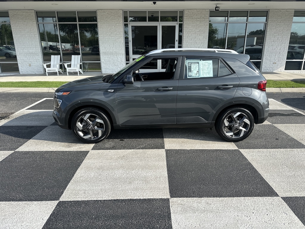Used 2026 Hyundai Venue SEL SUV