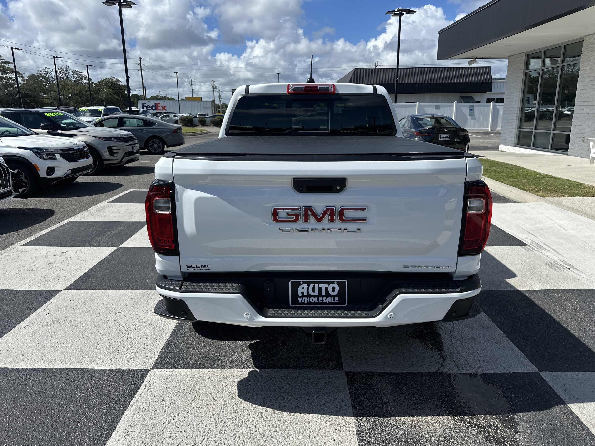 2024 Gmc Canyon Denali photo 4