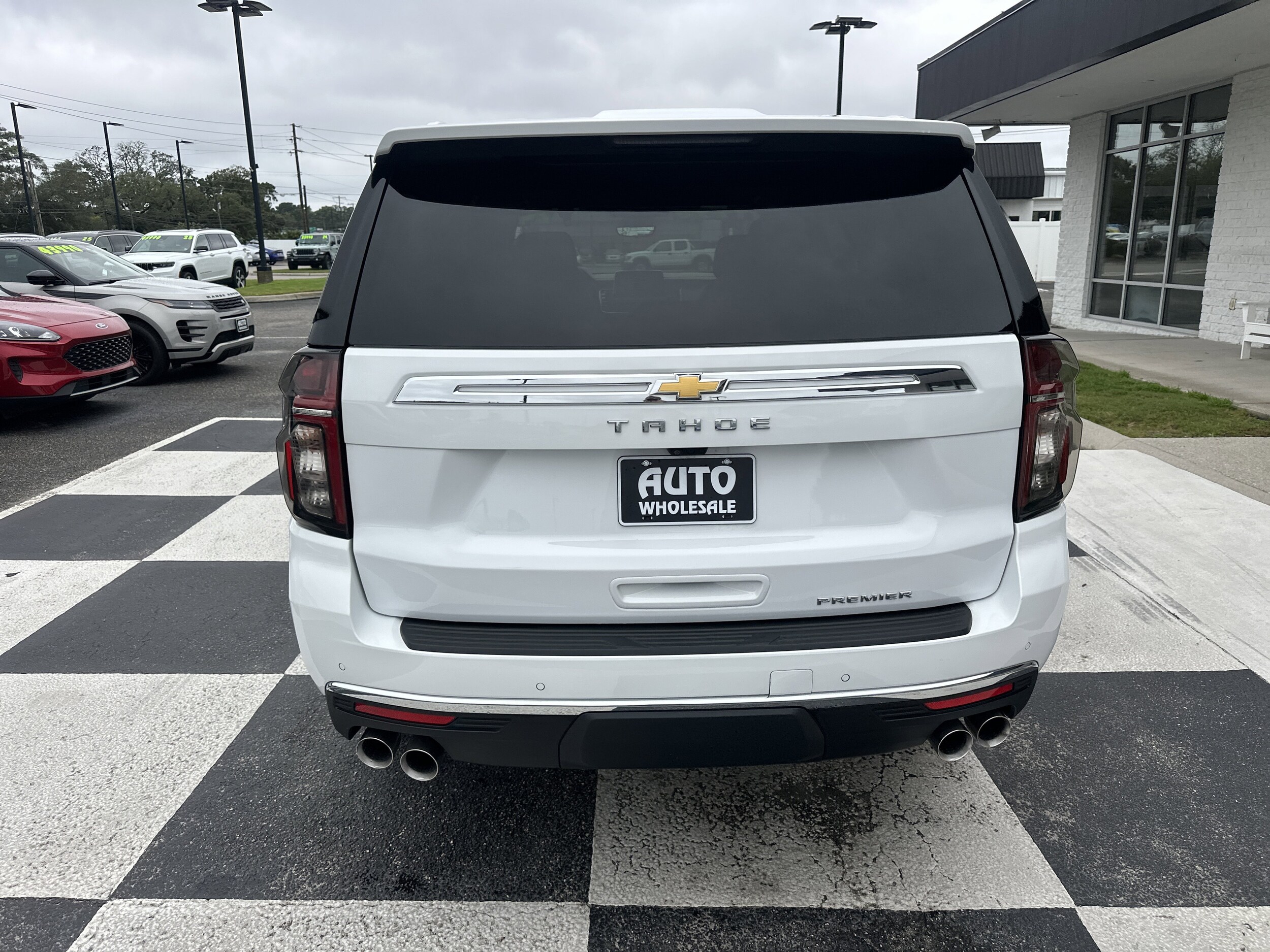 2024 Chevrolet Tahoe Premier photo 4