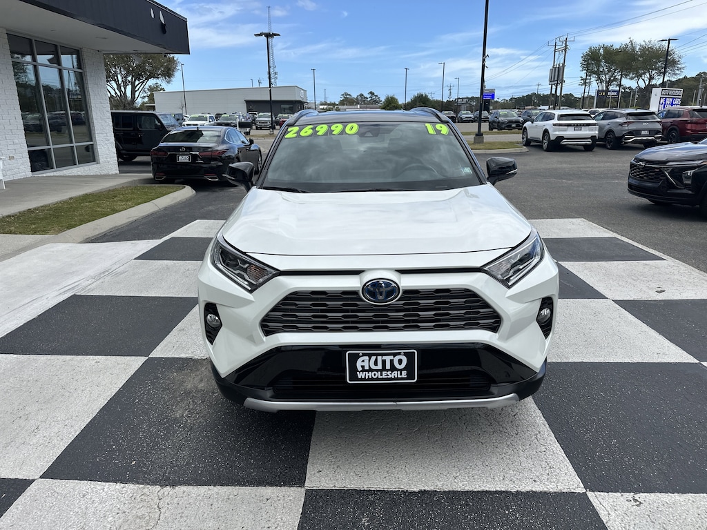 Used 2019 Toyota RAV4 Hybrid XSE SUV