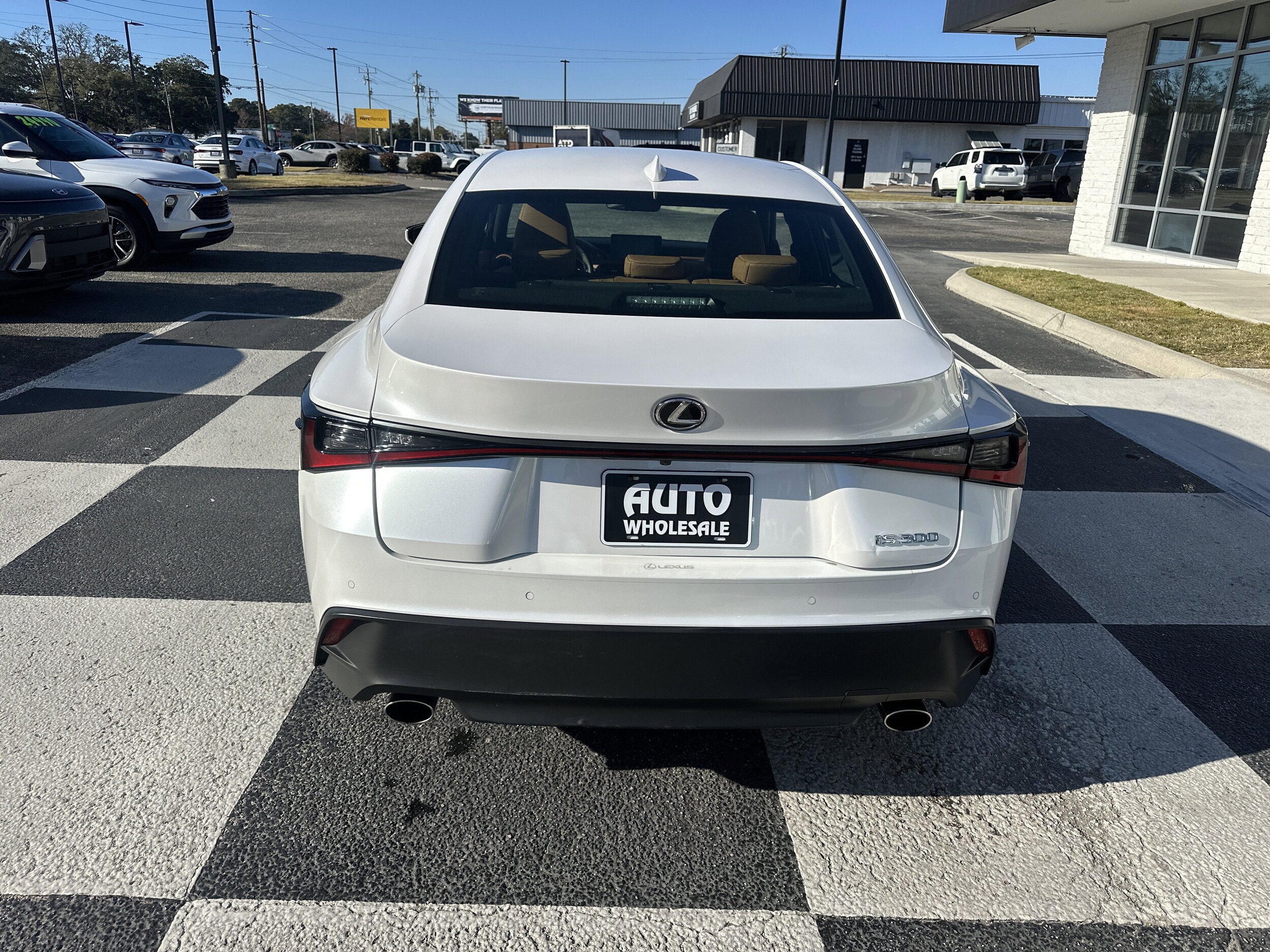 2024 Lexus IS 300 photo 4