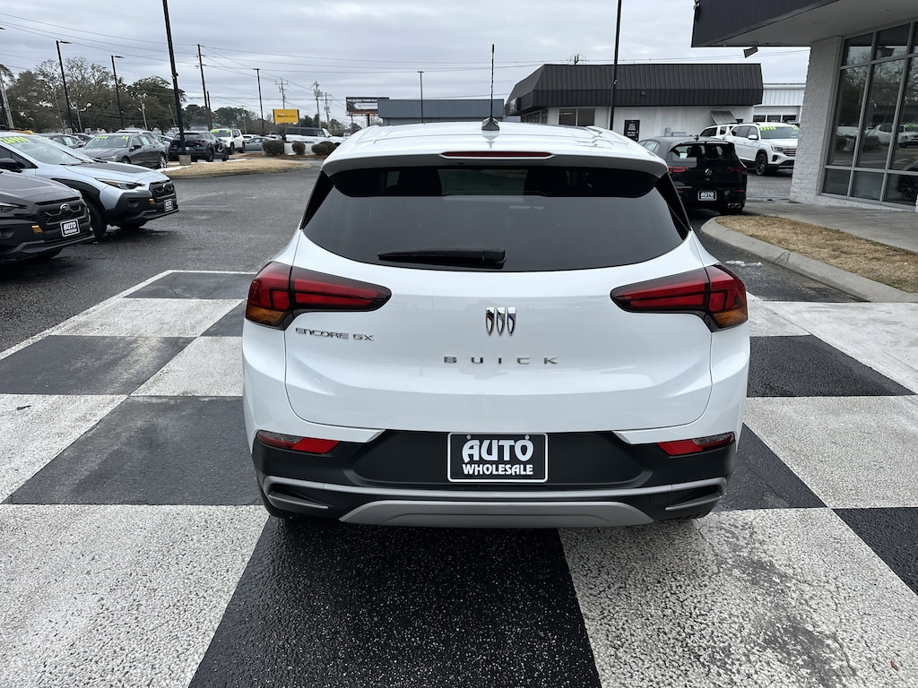 Used 2024 Buick Encore GX Preferred SUV
