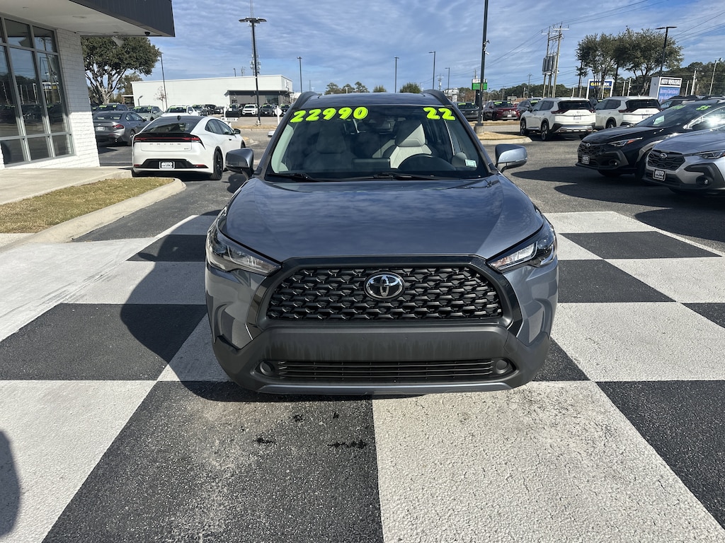 Used 2022 Toyota Corolla Cross LE SUV