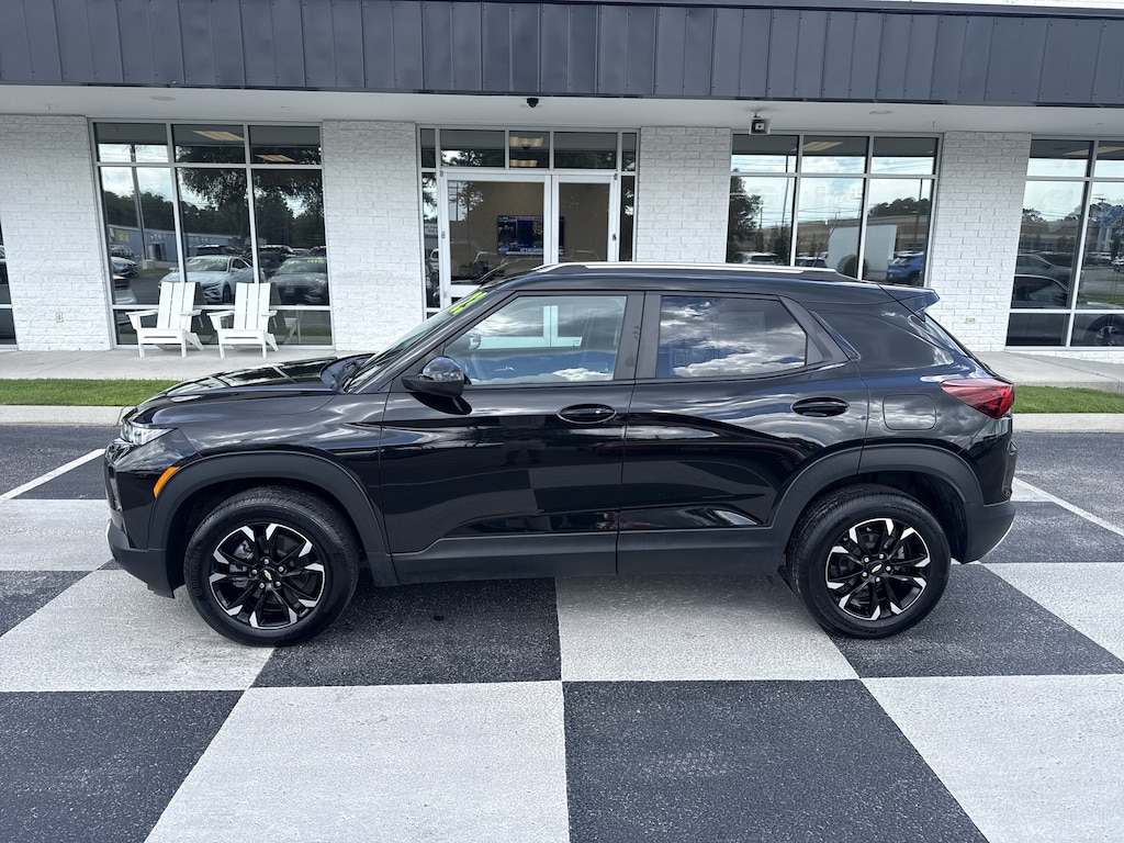 Used 2023 Chevrolet Trailblazer LT SUV