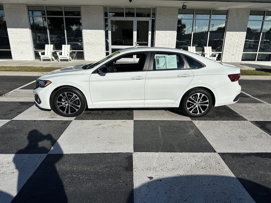 Used 2024 Volkswagen Jetta 1.5T Sport Sedan