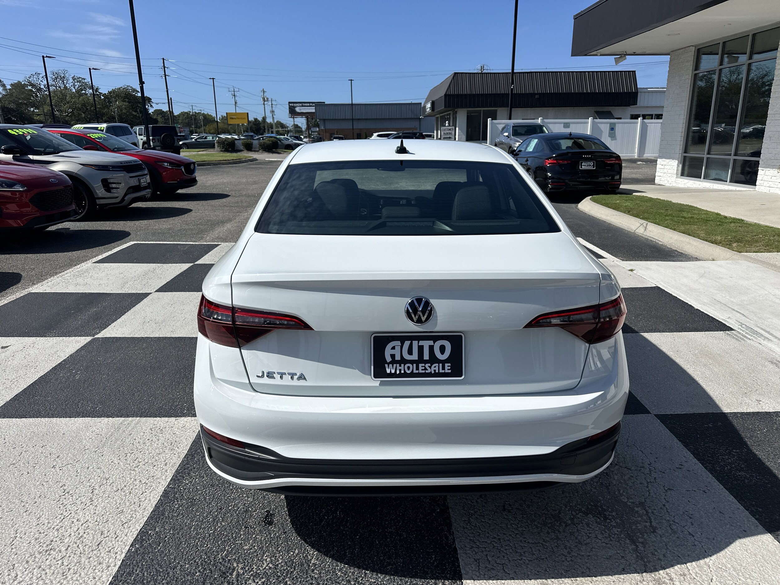 2024 Volkswagen Jetta Sport photo 3