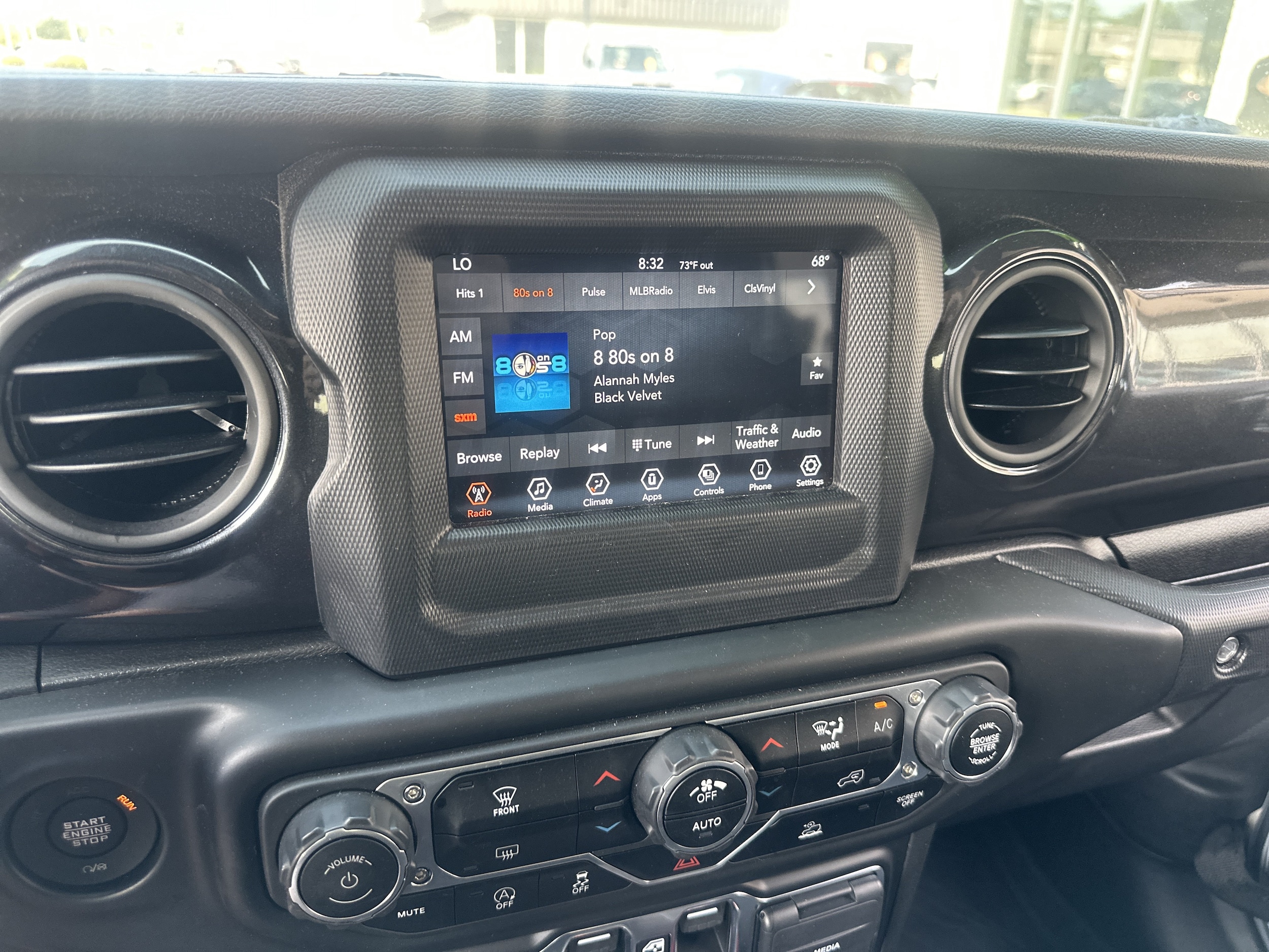 2023 Jeep Wrangler 4-Door Altitude - Photo 17