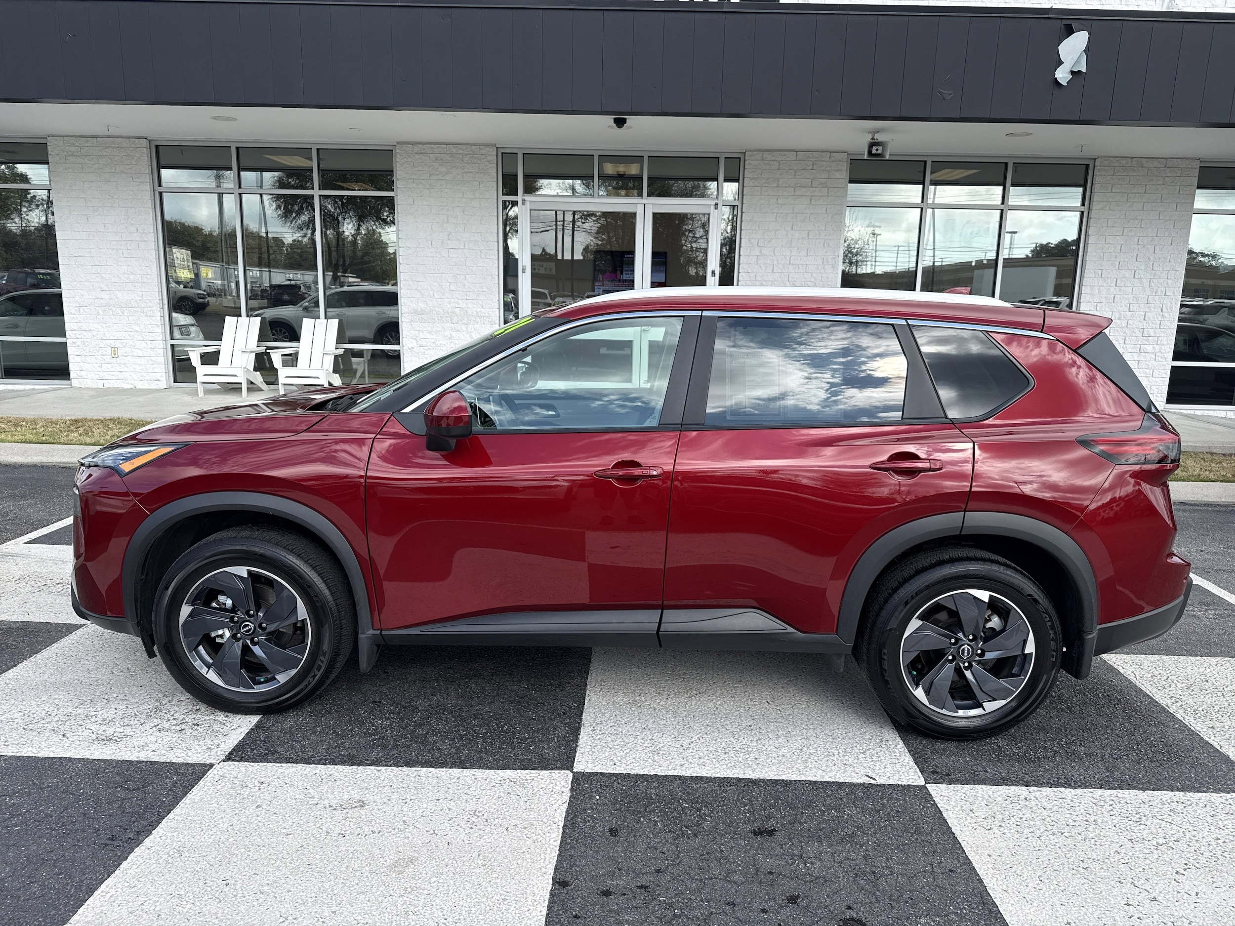2024 Nissan Rogue SV