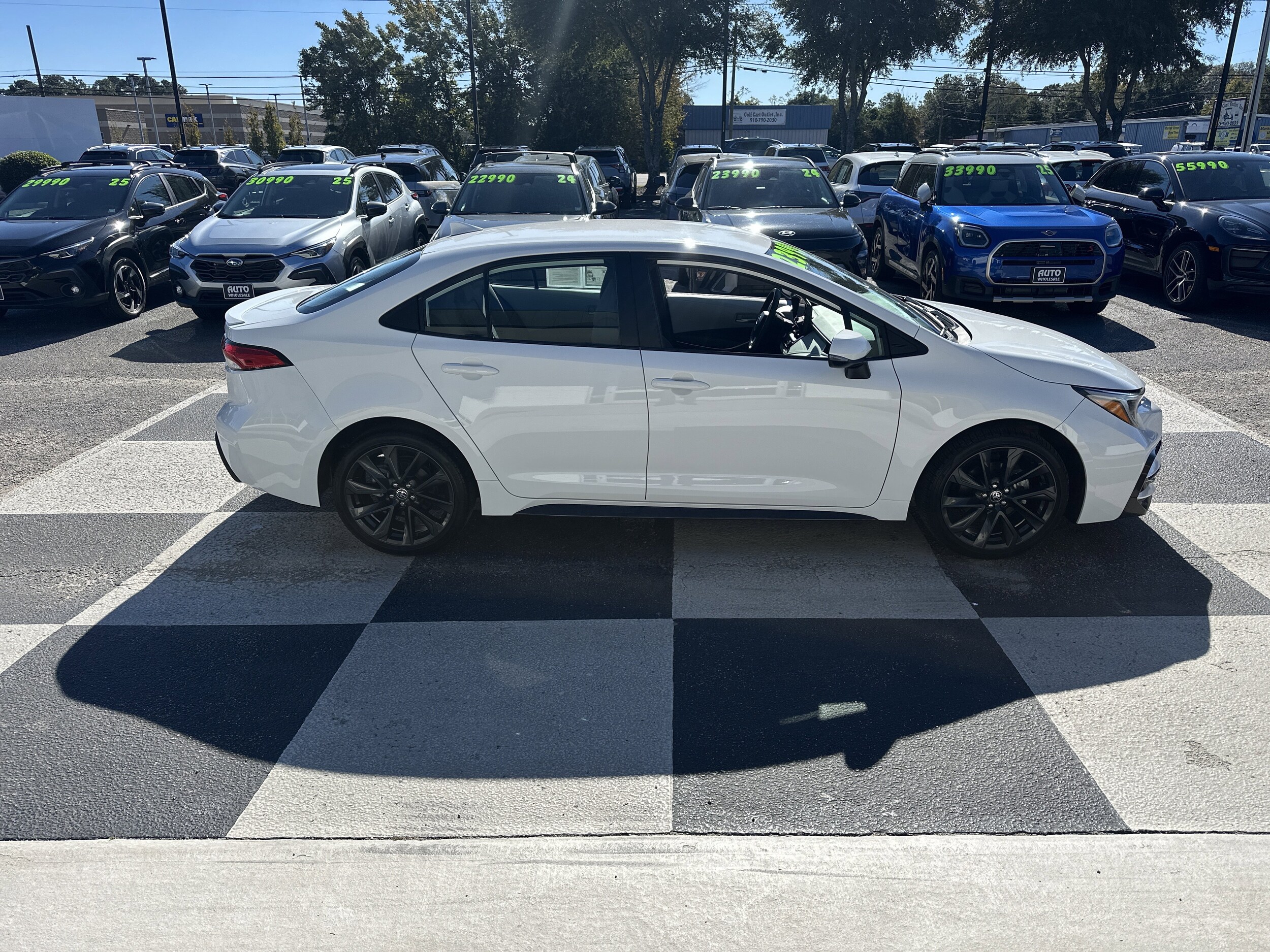 2024 Toyota Corolla SE photo 2