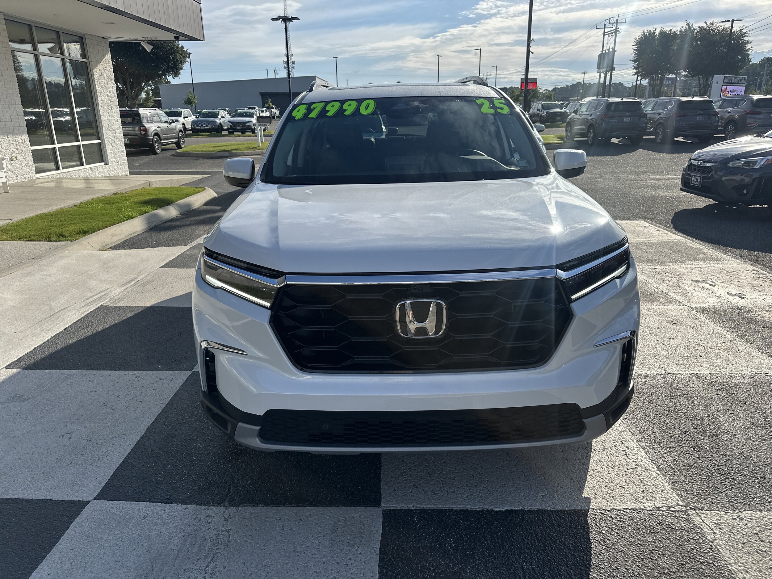 2025 Honda Pilot Elite photo 2