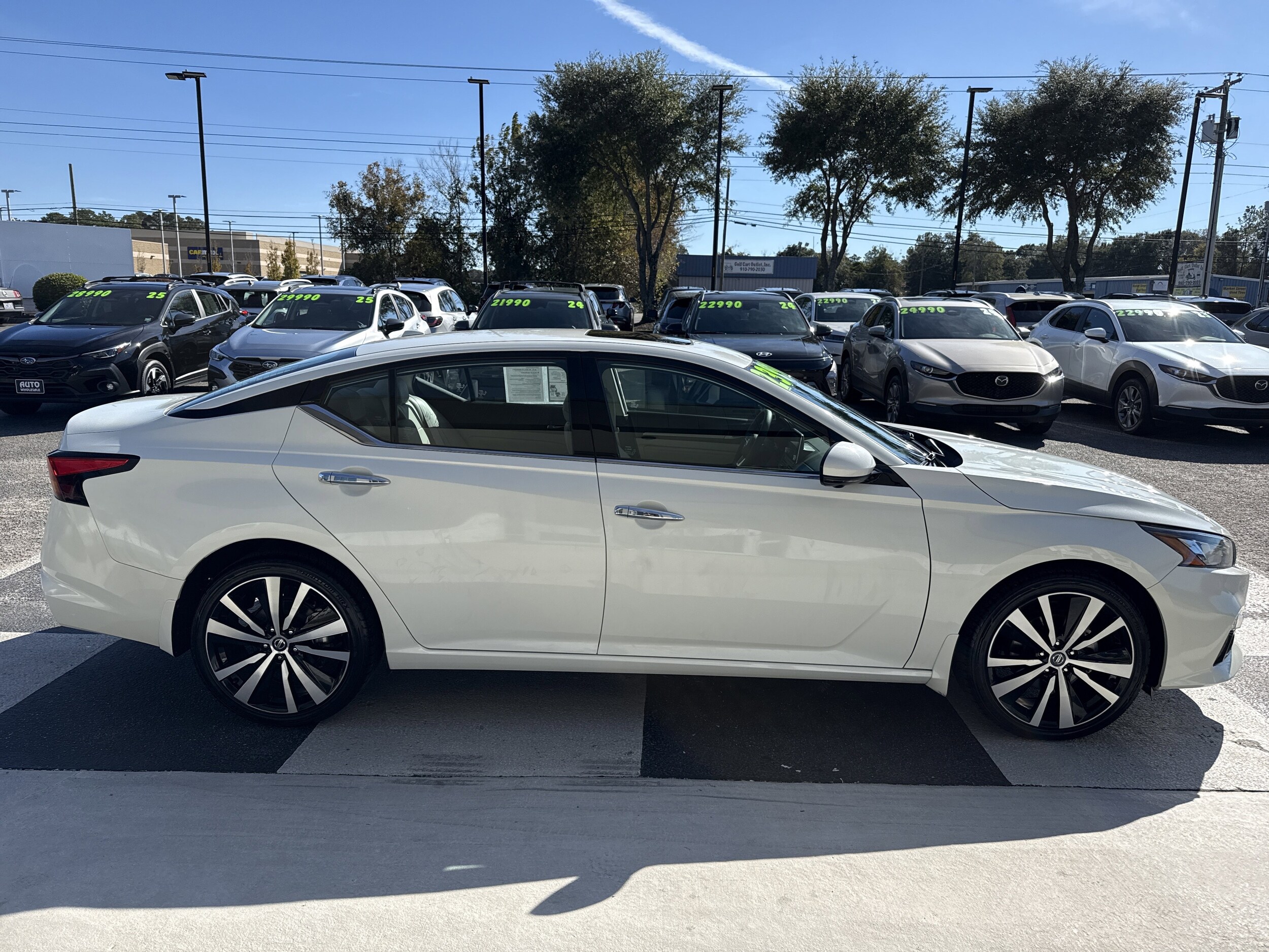 2022 Nissan Altima 2.5 Platinum photo 3