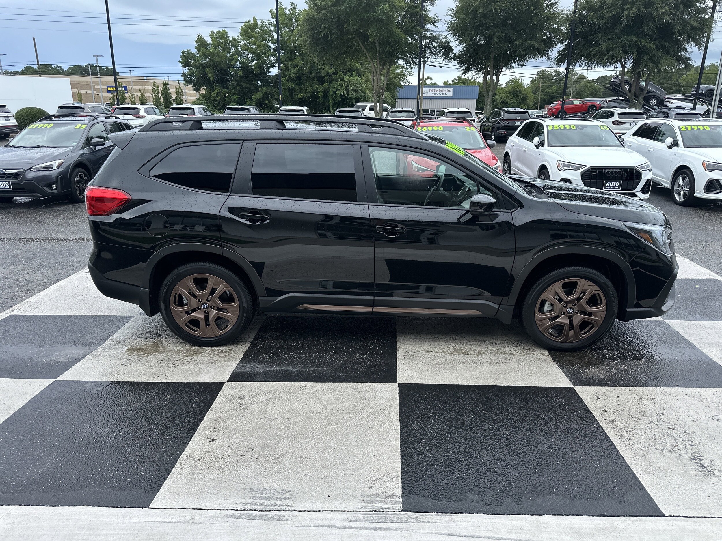 2025 Subaru Ascent Limited photo 3
