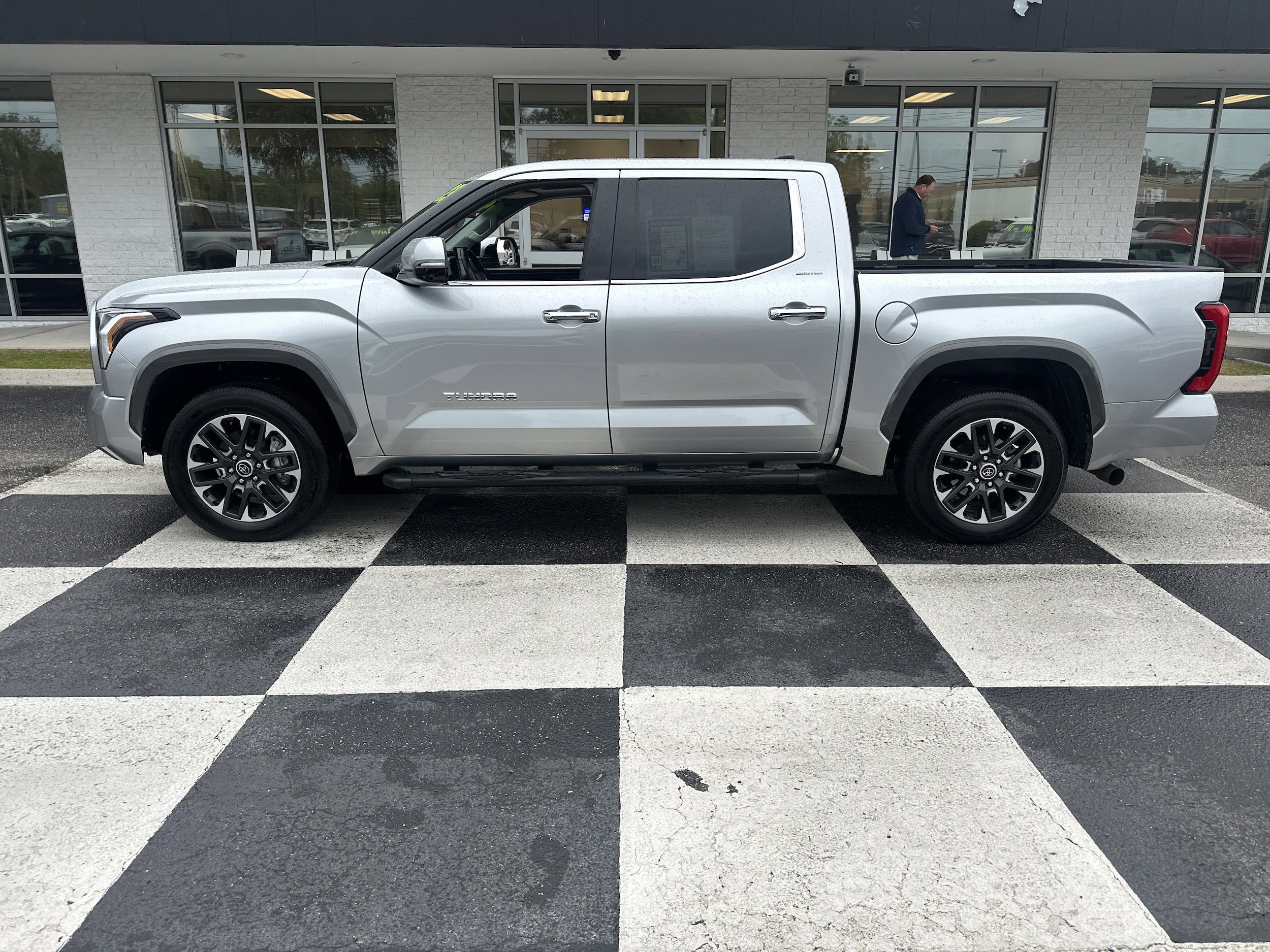 2023 Toyota Tundra Limited 3.4L 4WD CrewMax 5.5' Bed's photo