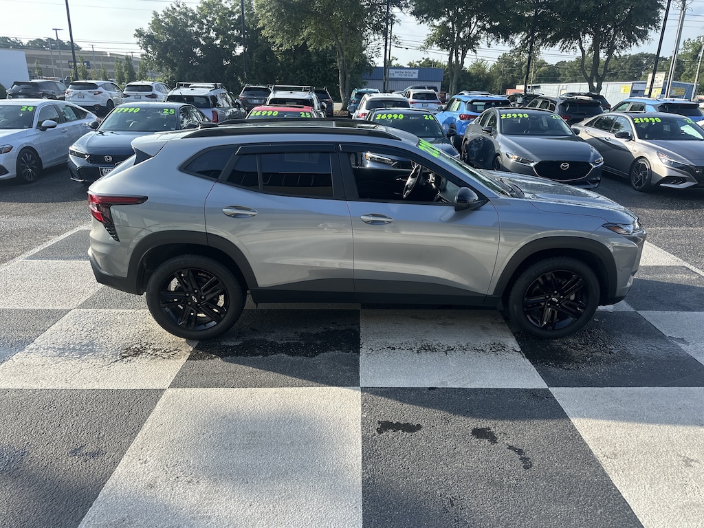 Used 2025 Chevrolet Trax ACTIV SUV
