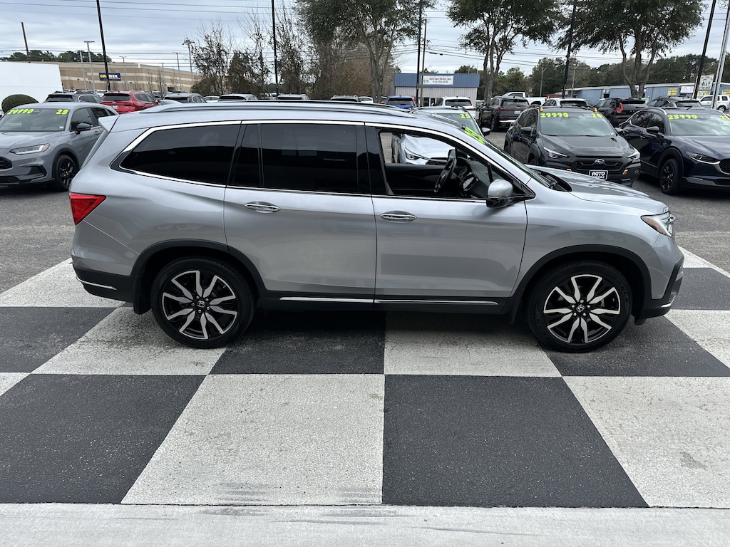Used 2019 Honda Pilot Touring 8-Passenger FWD SUV