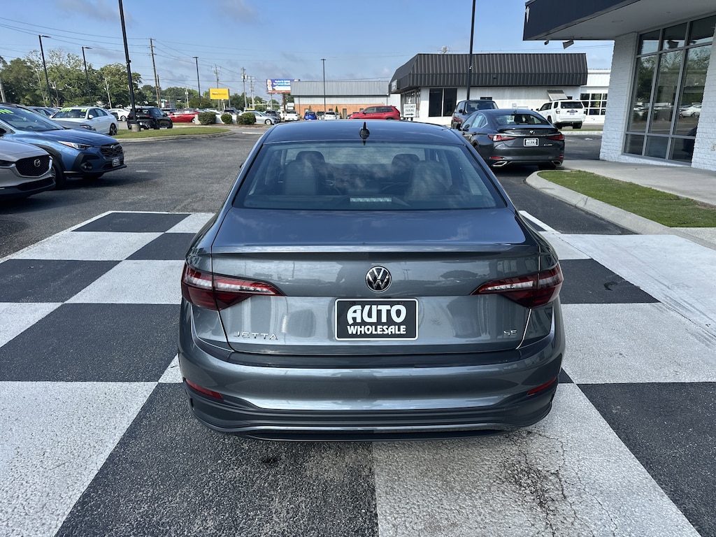 Used 2024 Volkswagen Jetta 1.5T SE Sedan