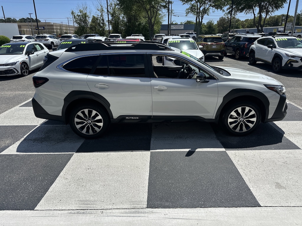 Used 2023 Subaru Outback Limited SUV