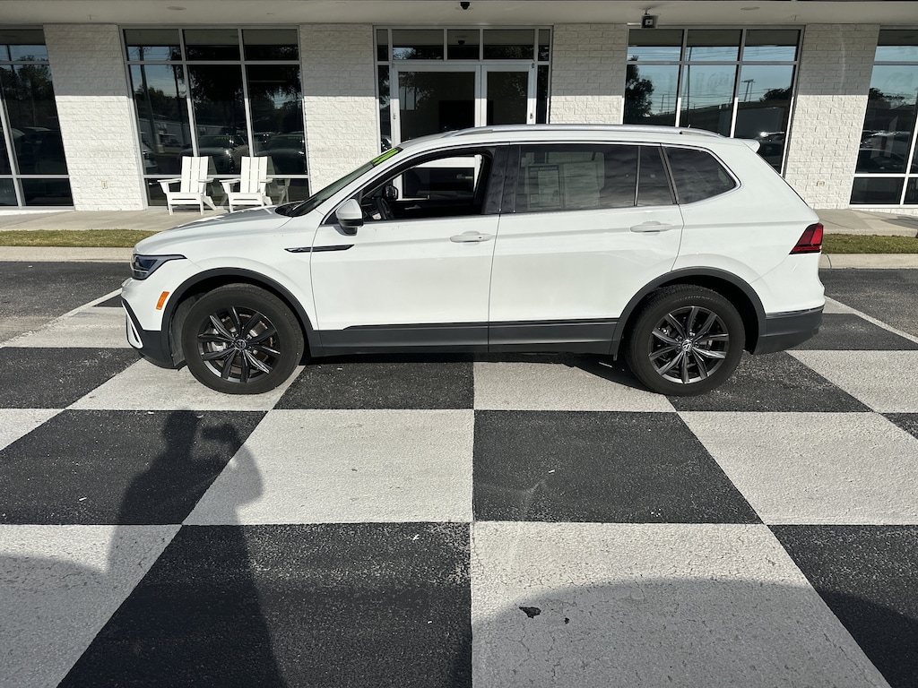 Used 2024 Volkswagen Tiguan 2.0T SE SUV