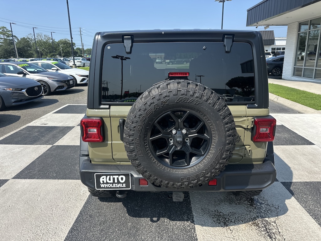 Used 2025 Jeep Wrangler Sport SUV