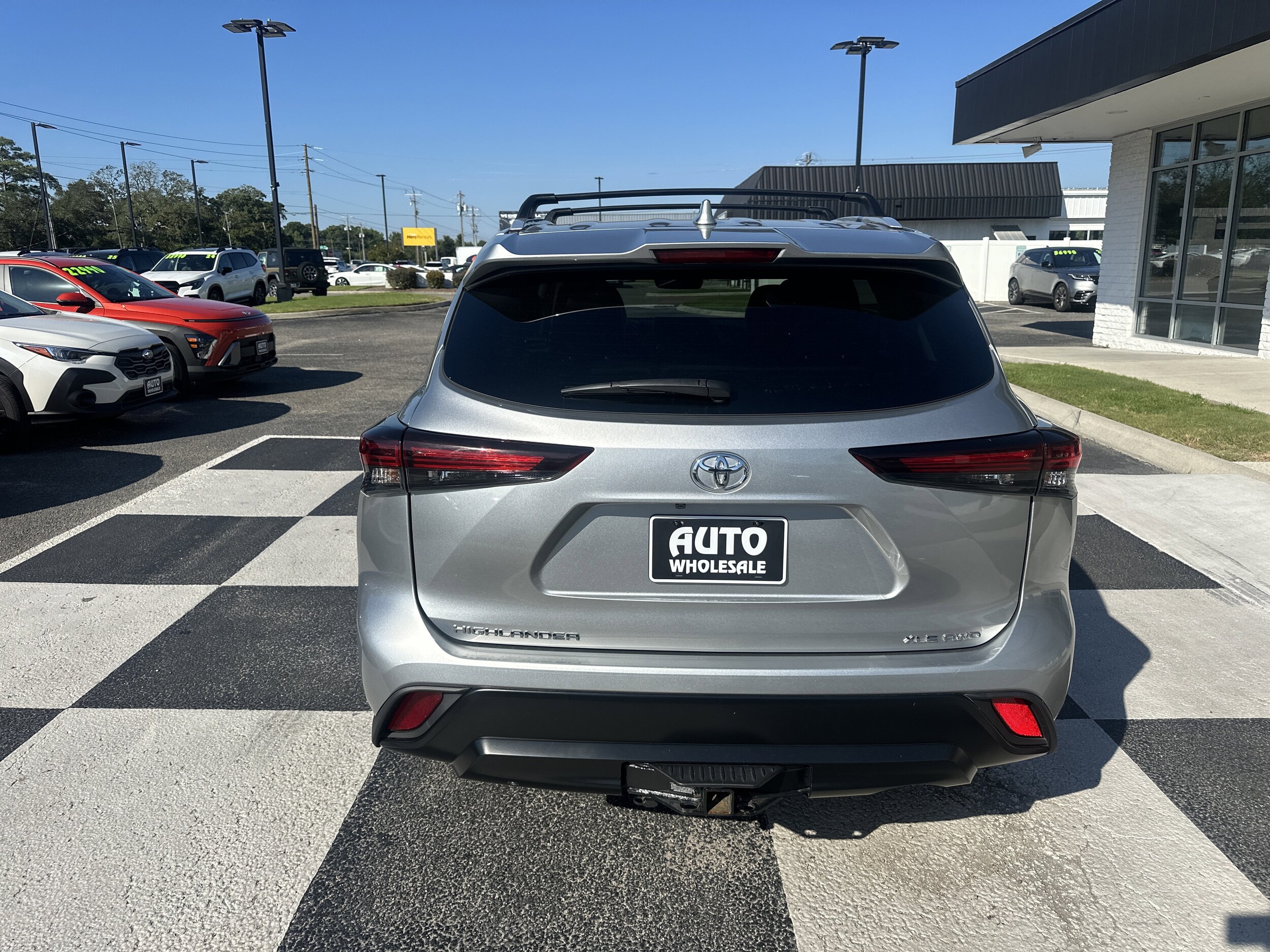 2024 Toyota Highlander XLE photo 4