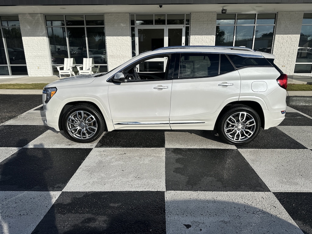 Used 2022 GMC Terrain Denali SUV