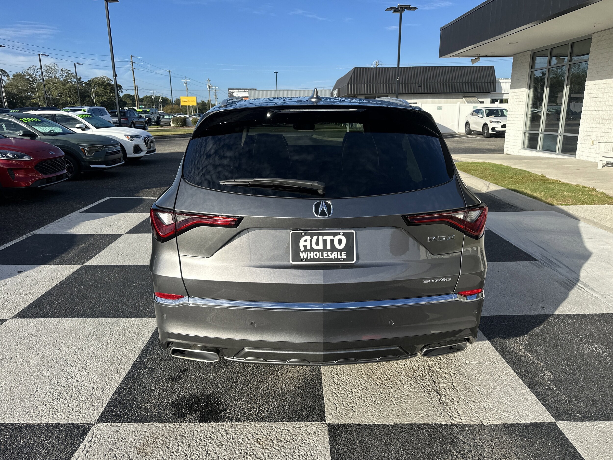 2026 Acura MDX SH-AWD Advance photo 4