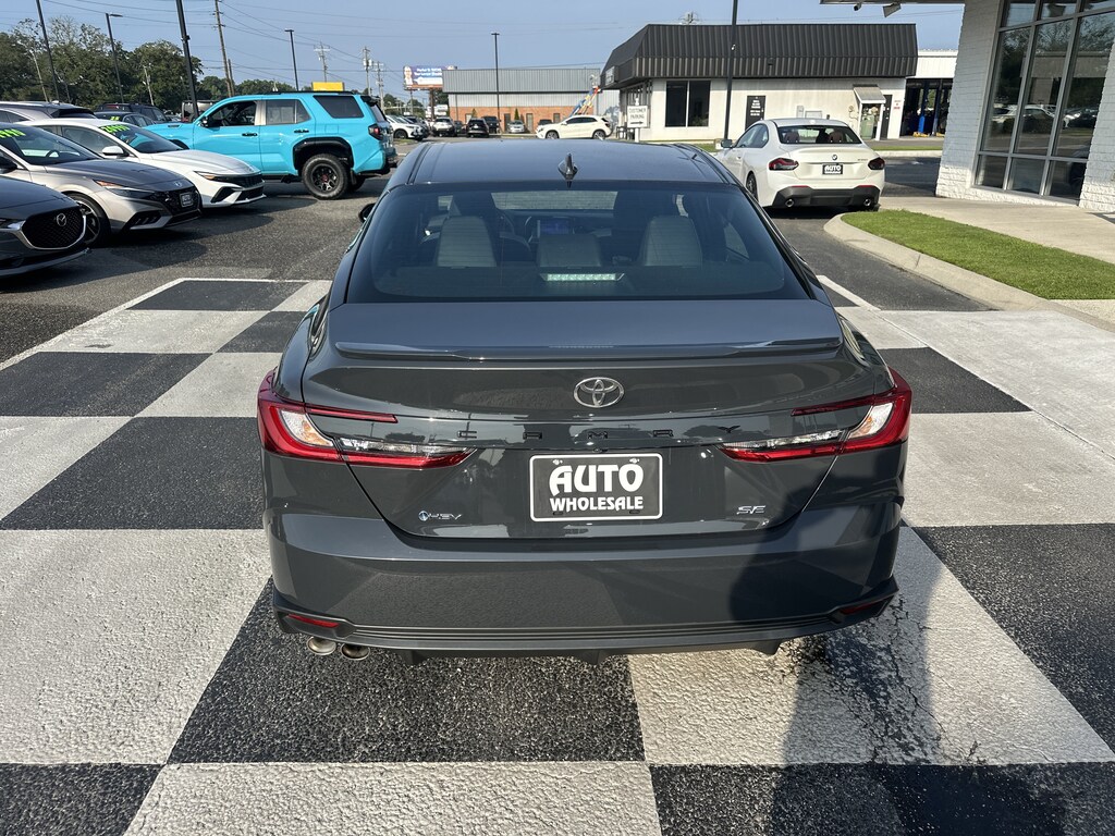 Used 2025 Toyota Camry SE Sedan
