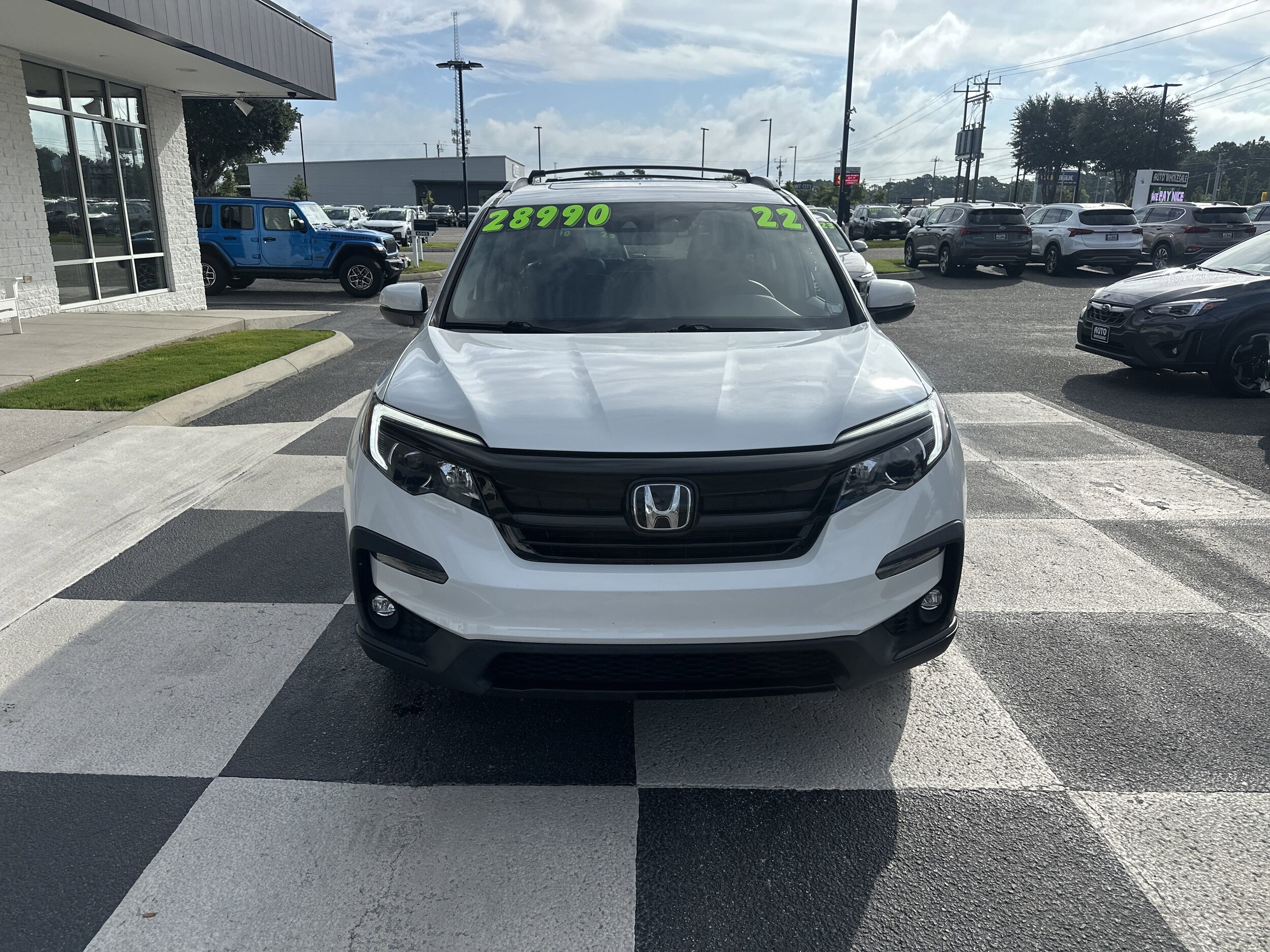 2022 Honda Pilot Special Edition photo 2