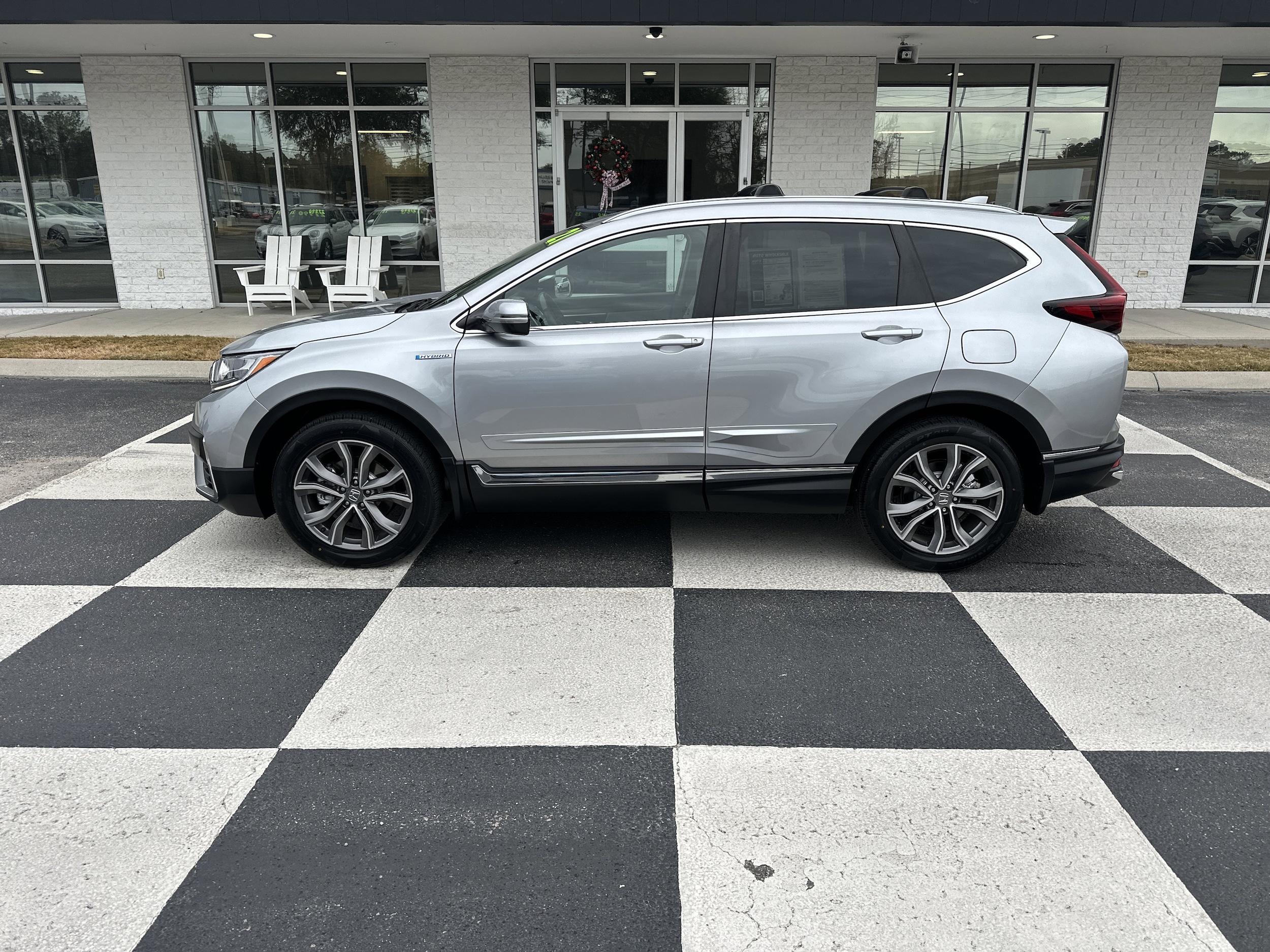 2021 Honda CR-V Touring's photo