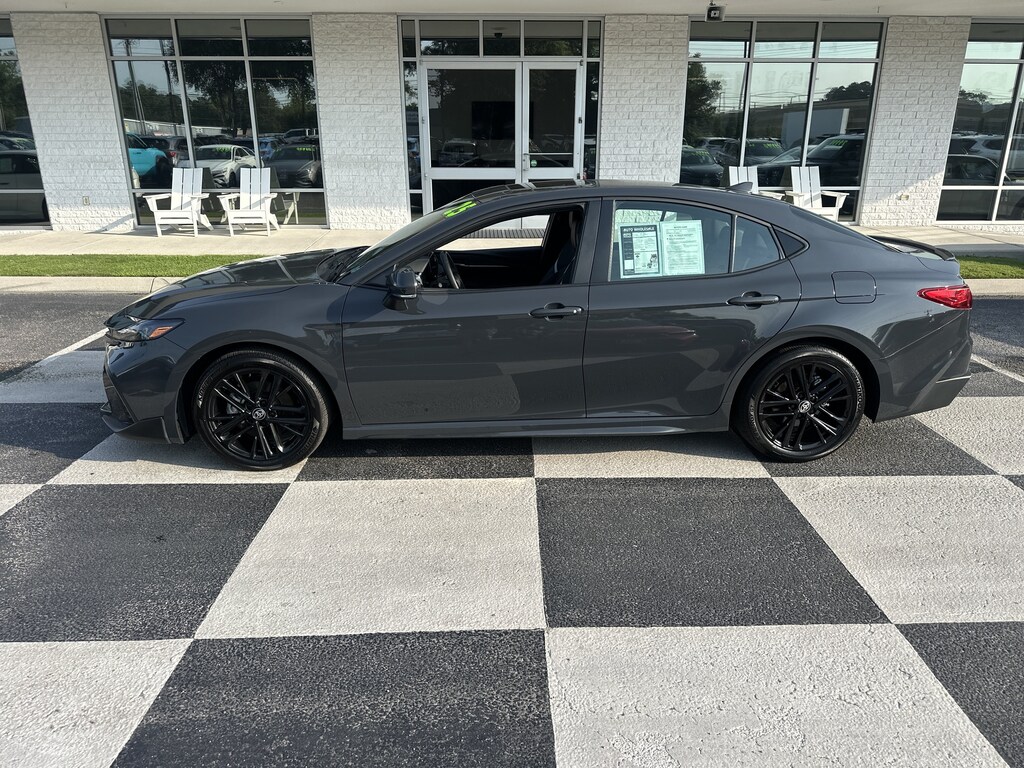 Used 2025 Toyota Camry SE Sedan