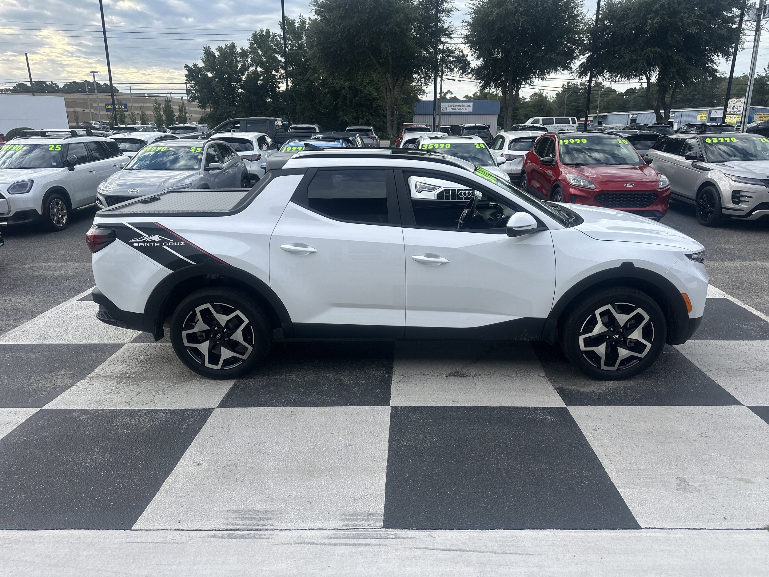 2024 Hyundai Santa Cruz Limited photo 3