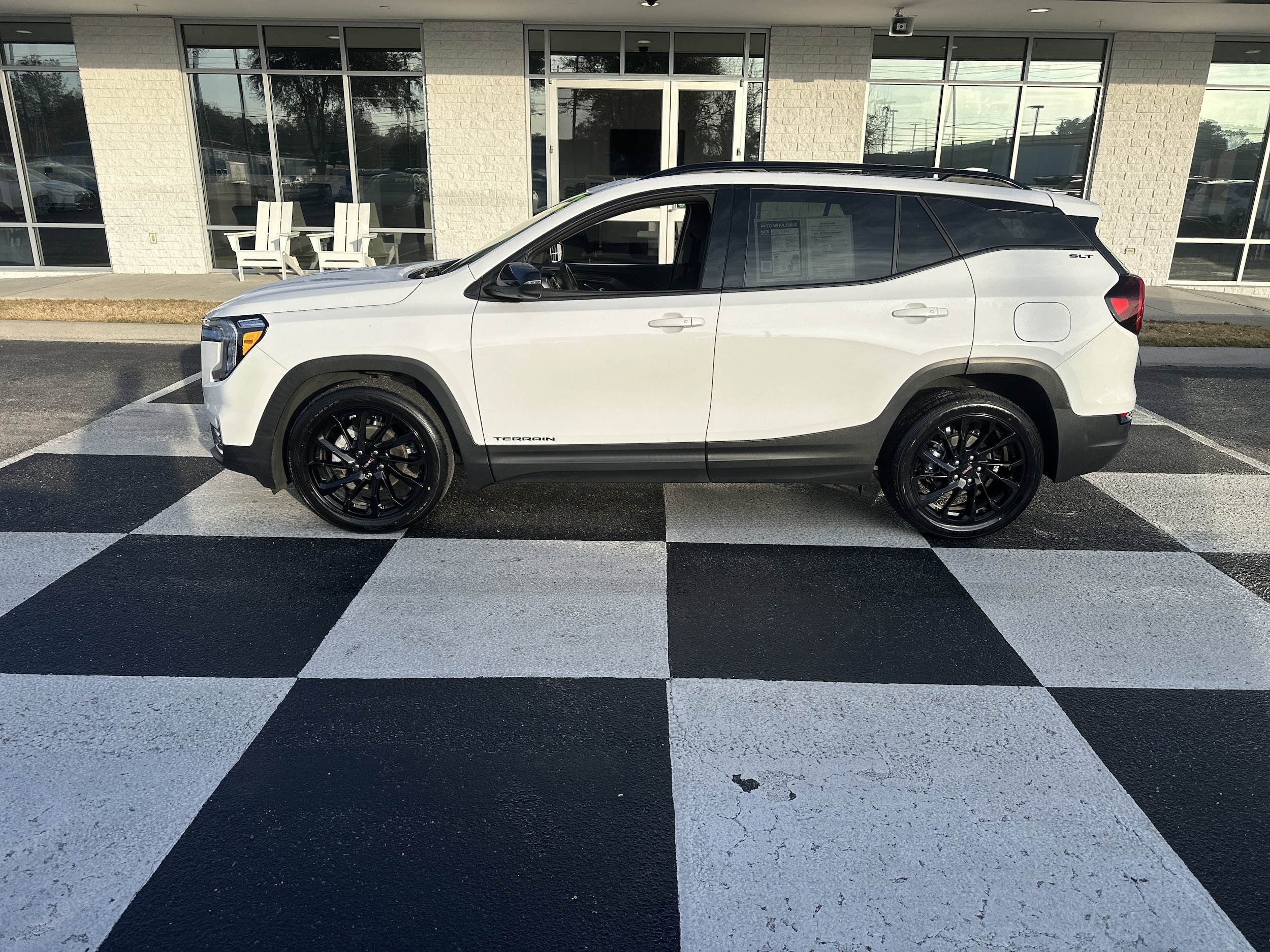 2023 GMC Terrain SLT's photo