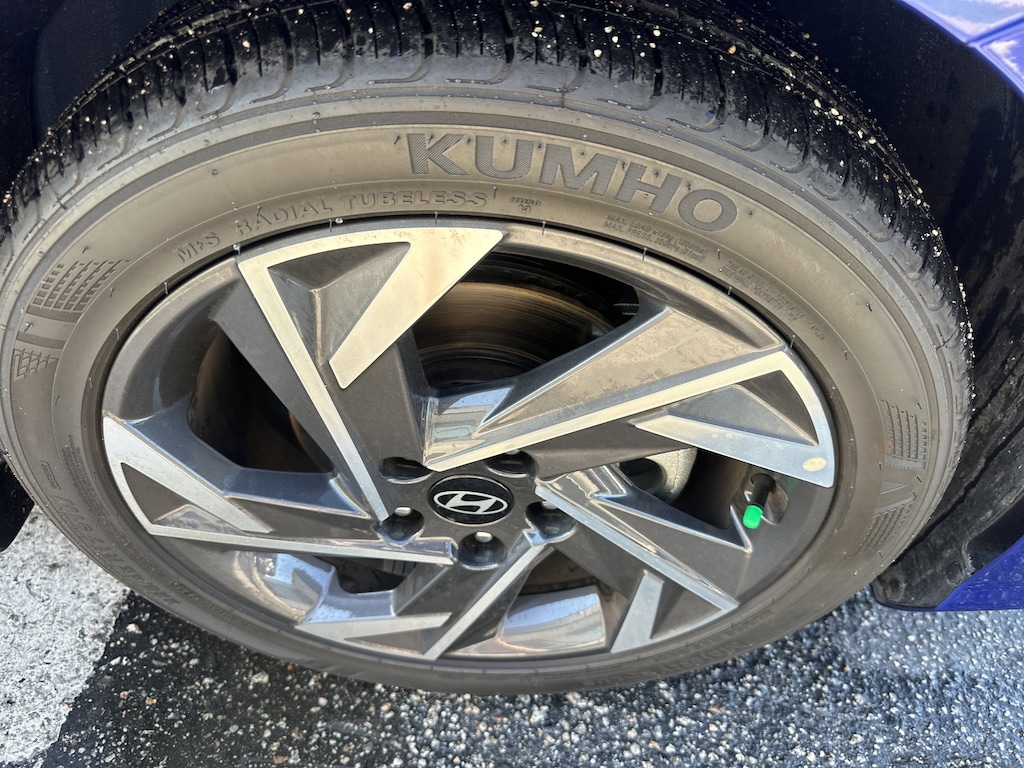 Used 2025 Hyundai Elantra SEL Sport Sedan