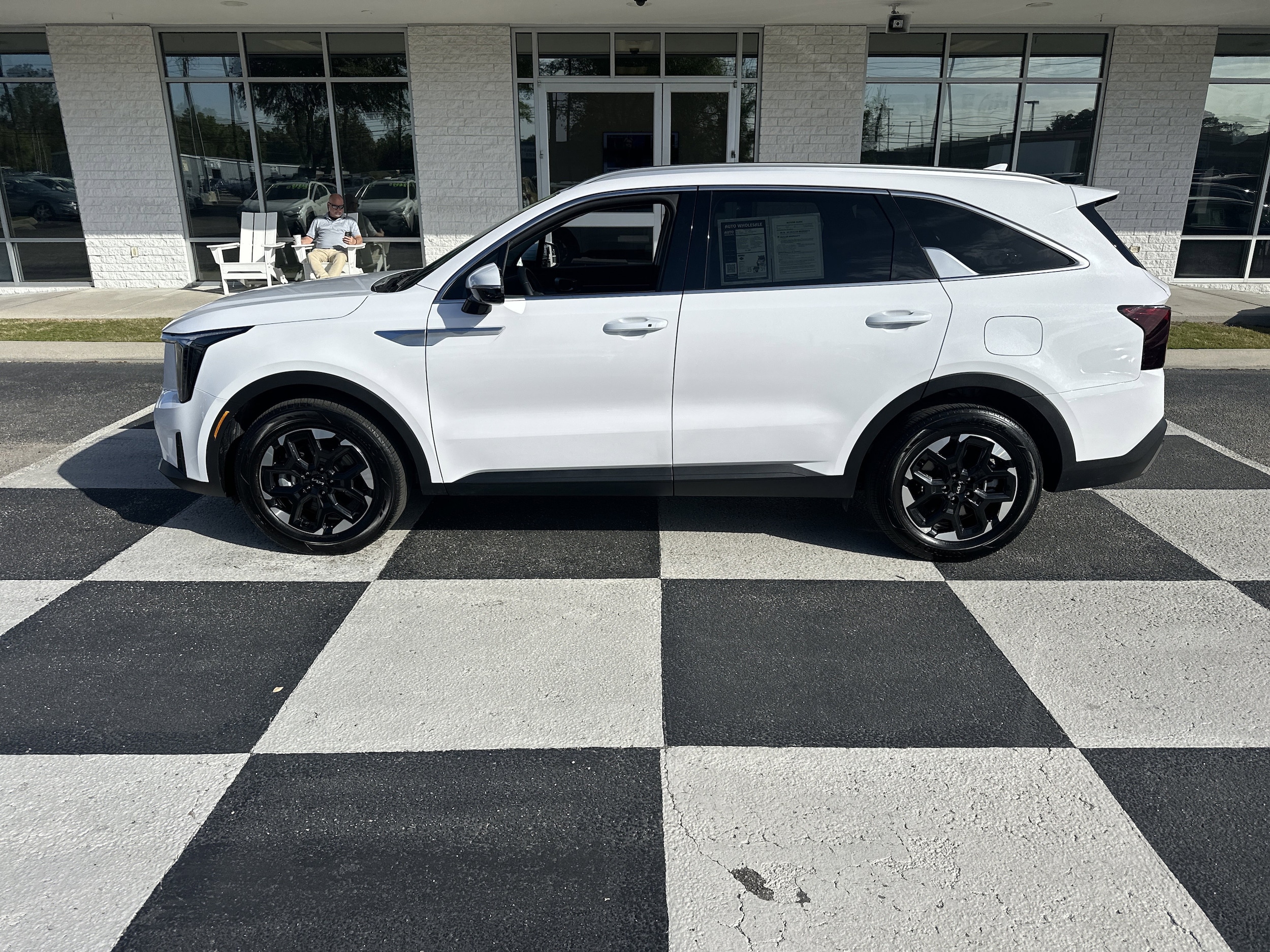 2025 Kia Sorento S AT's photo