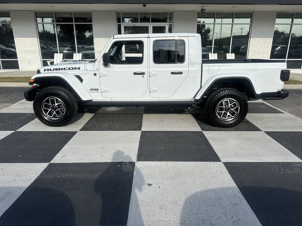 Used 2025 Jeep Gladiator Rubicon Truck Crew Cab