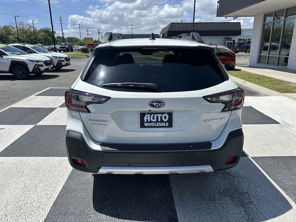 Used 2023 Subaru Outback Limited SUV