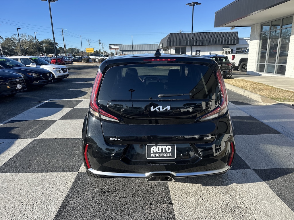 Used 2025 Kia Soul GT-Line Hatchback