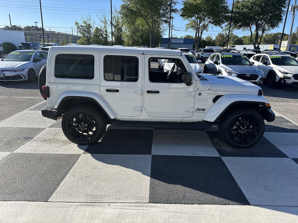 Used 2025 Jeep Wrangler 4xe Sahara SUV