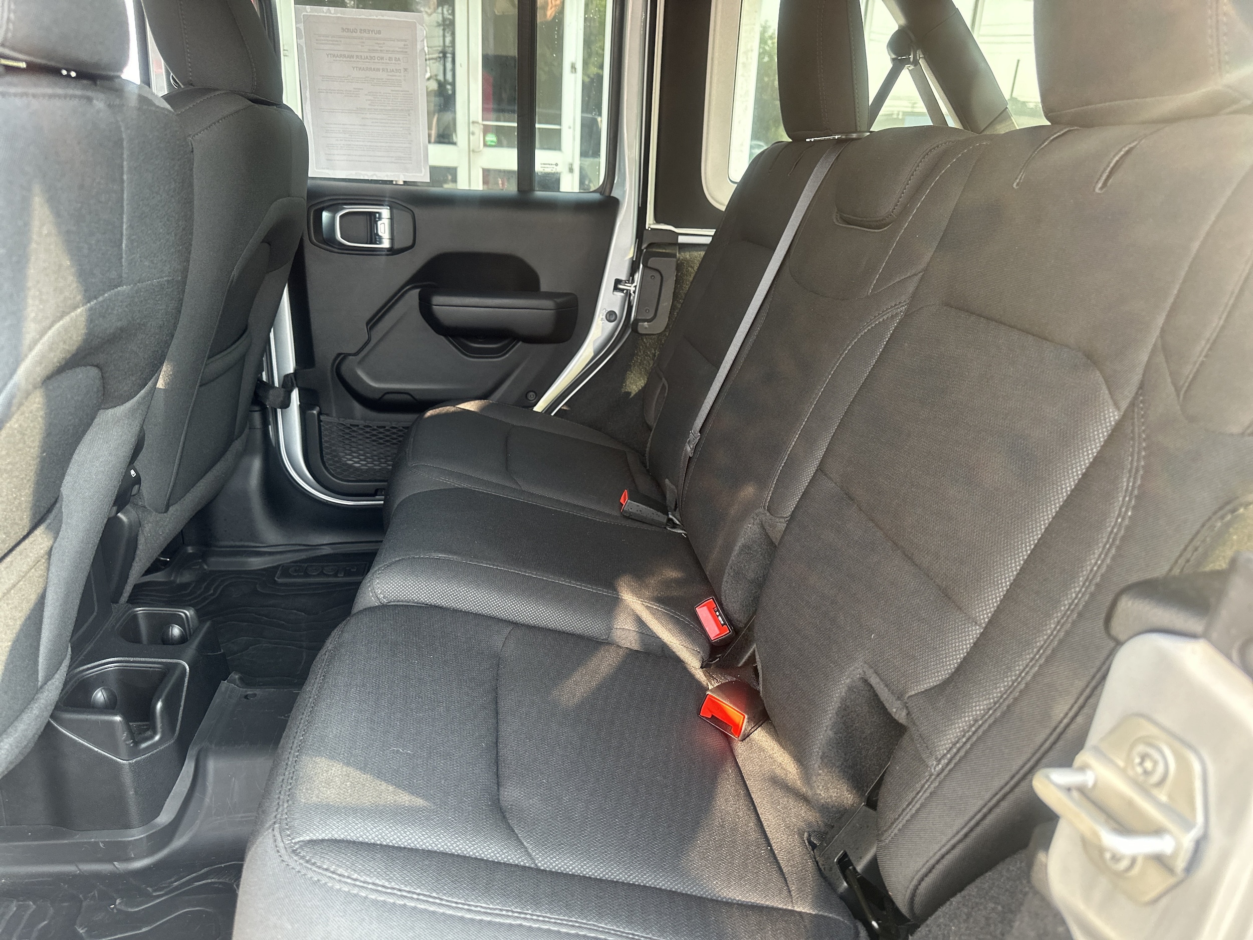 2023 Jeep Wrangler 4-Door Altitude - Photo 12