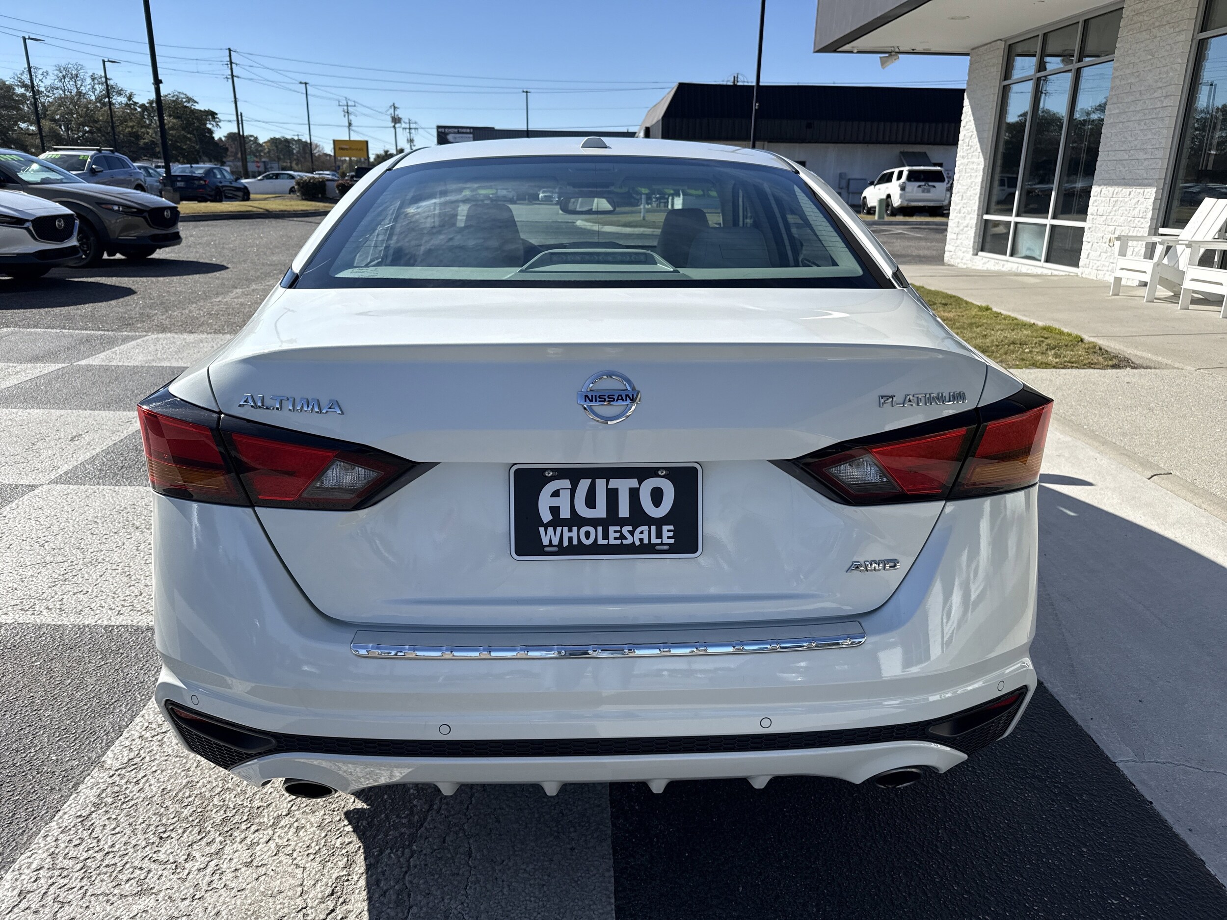 2022 Nissan Altima 2.5 Platinum photo 4