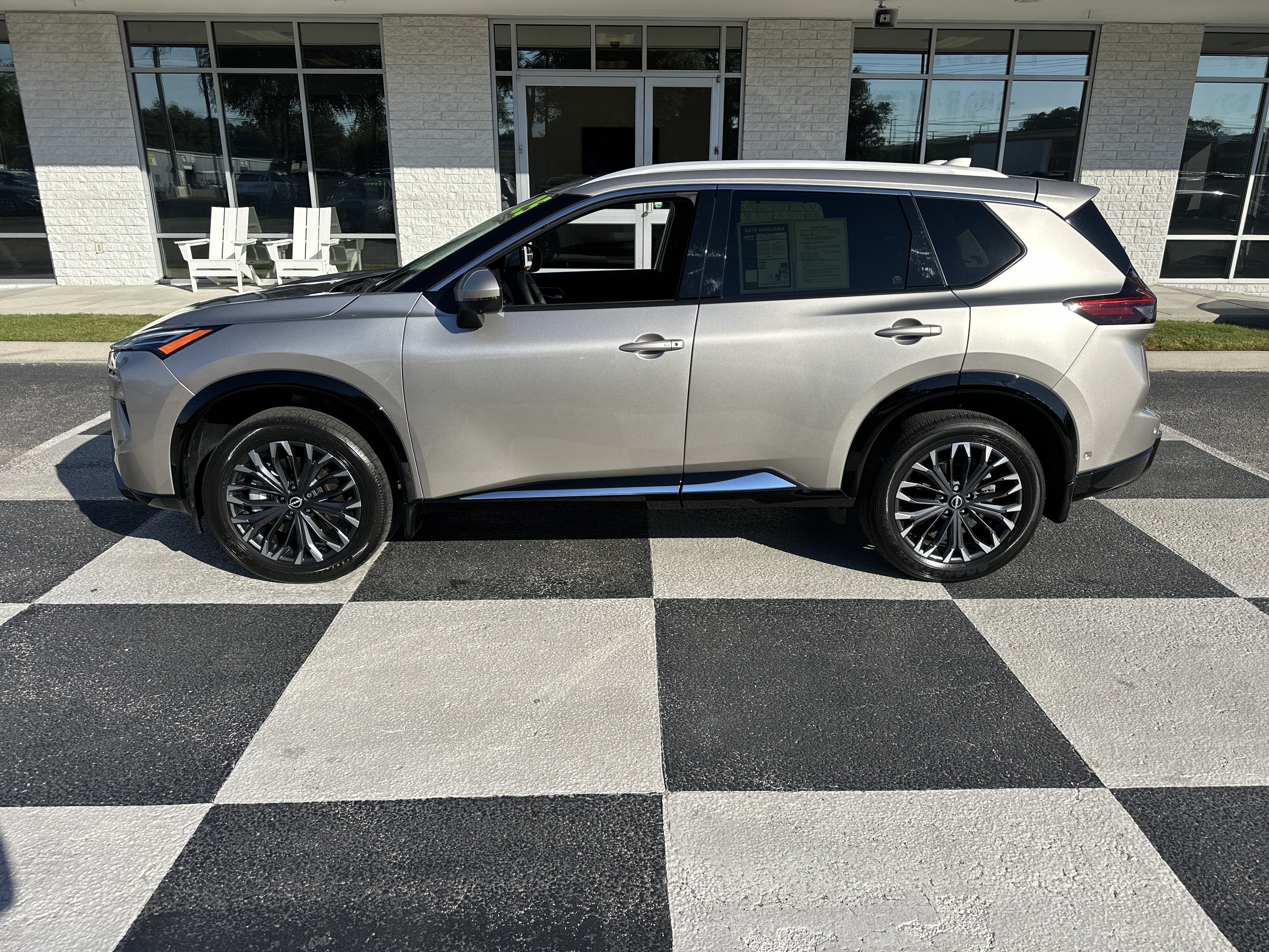  Nissan Rogue